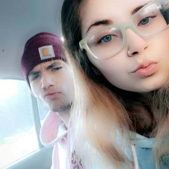 Meet your Posher, Renee - Picture 1 of 1